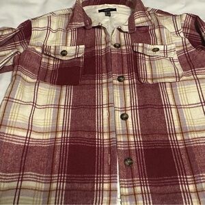 Forever 21 burgundy and White womens Top with pockets